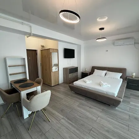 704 B2 Almar Luxury Residence-renting & Free Pool-family * Navodari