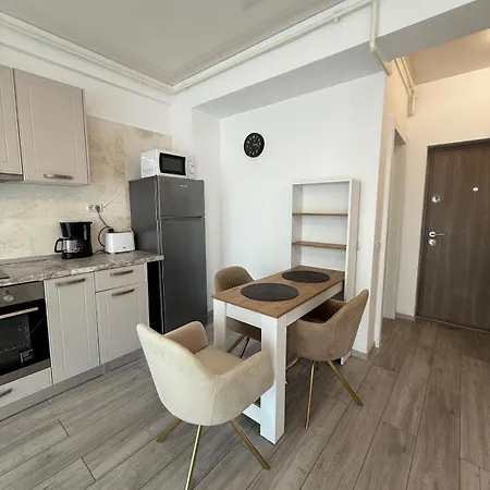 704 B2 Almar Luxury Residence-renting & Free Pool-family *