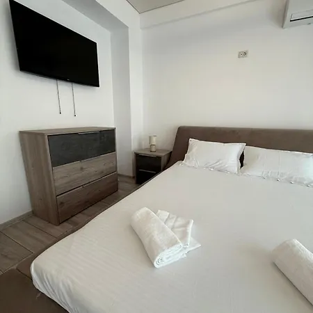 704 B2 Almar Luxury Residence-renting & Free Pool-family Apartment Navodari