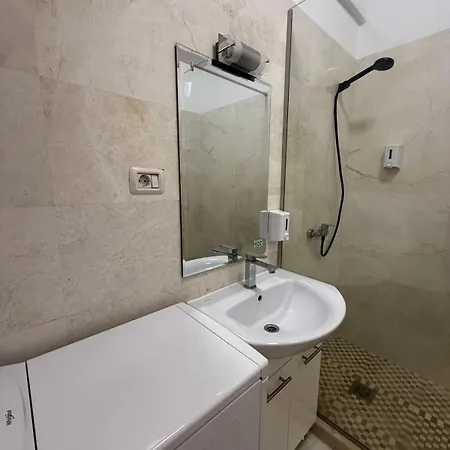704 B2 Almar Luxury Residence-renting & Free Pool-family * Navodari